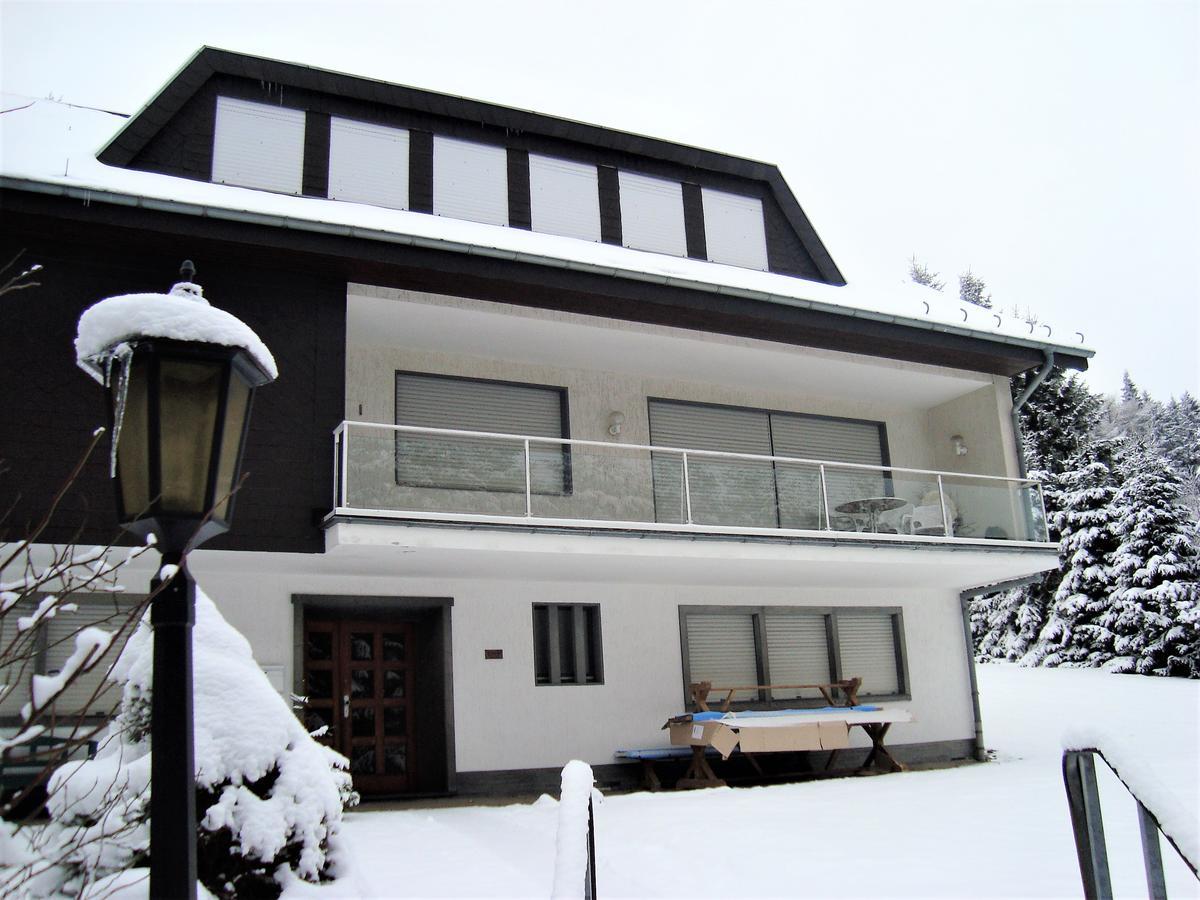 Ferienhaus Beja Winterberg Bagian luar foto